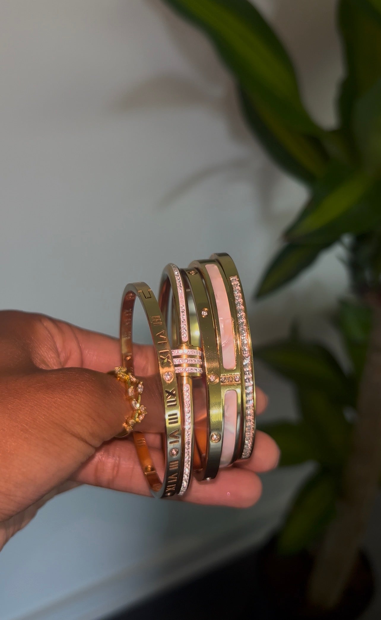 The Essence bangle